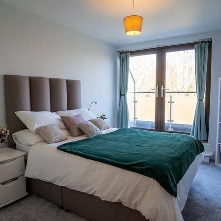 Surrey Hills Escape: Riverside Walks & Quick Links Godalming Exterior photo