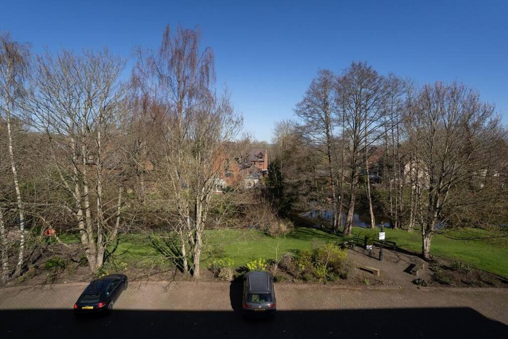 Surrey Hills Escape: Riverside Walks & Quick Links Godalming Exterior photo